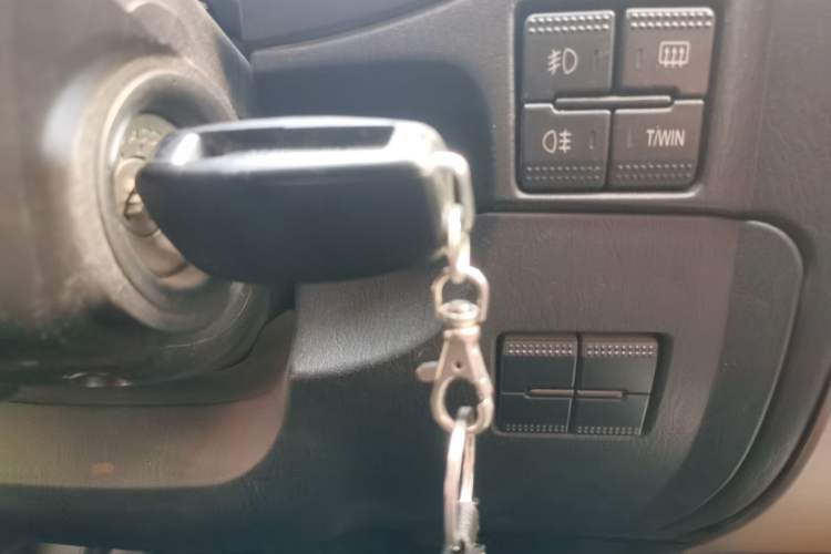 Used Land X9 2013 2.0T Four-Wheel-Drive Diesel Model
