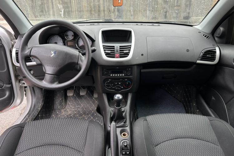 Used Peugeot 207 2011 Sedan 1.4L Manual Yule Edition
