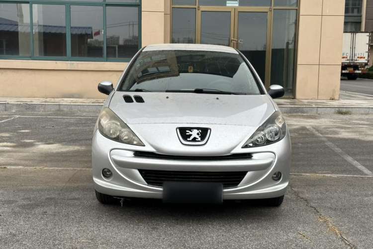Used Peugeot 207 2011 Sedan 1.4L Manual Yule Edition
