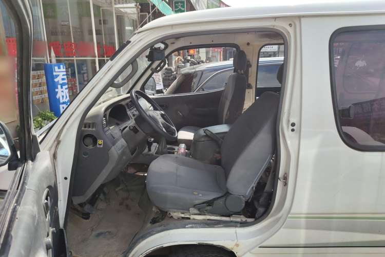 Used Jinbei Hiace 2014 2.0L 5th Generation Kuaiyunwang Business Version 4G20B