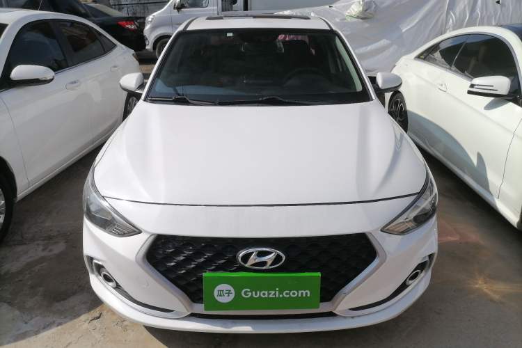 Used Hyundai Celesta 2017 1.6L Automatic Enjoyment Version GLS