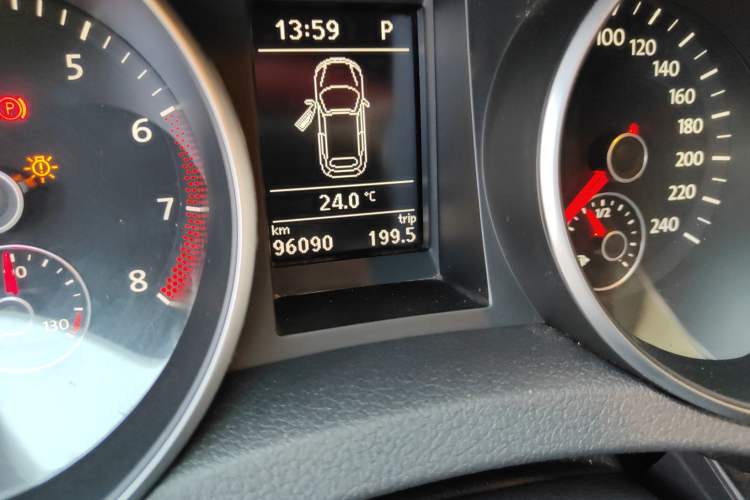 Used Volkswagen Golf 2012 1.4TSI Comfort Convertible Edition
