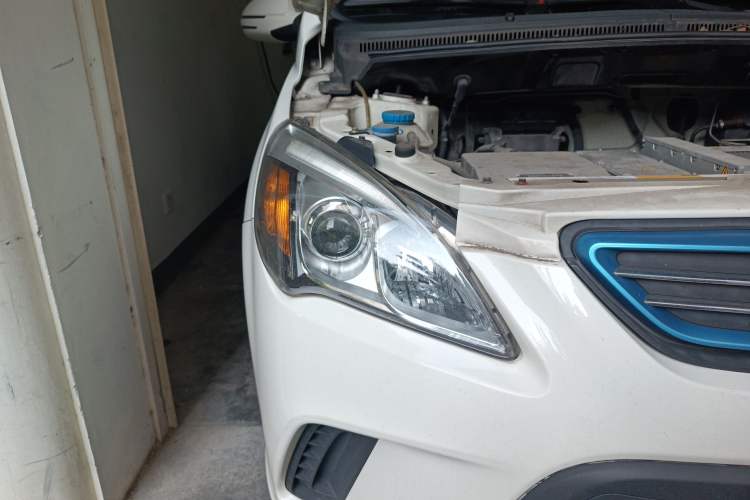 Used BAIC New Energy EV 2015 EV160 Light Edition Right Front Headlight