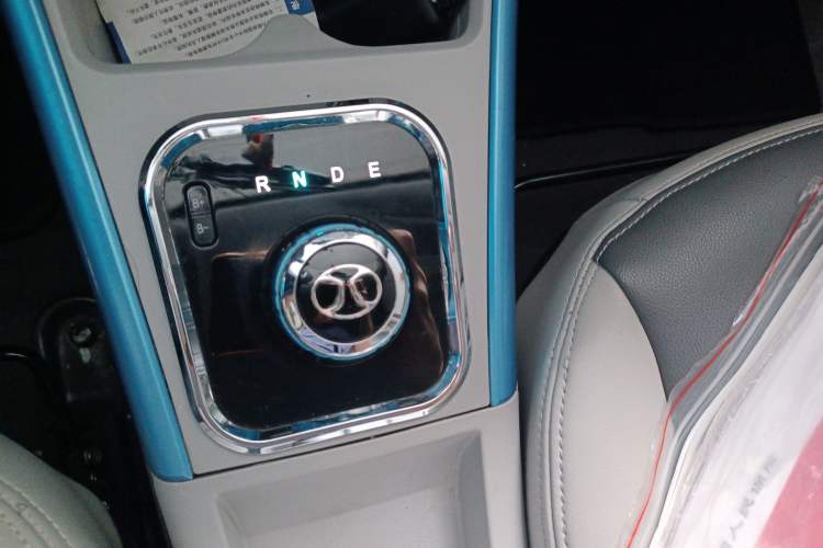 Used BAIC New Energy EV 2015 EV160 Light Edition Gear Lever