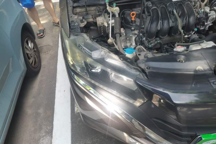 Used Honda Gienia 2017 1.5L CVT Fashion Edition Right Front Headlight