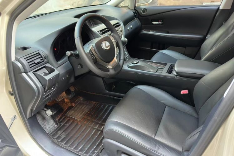 Used Lexus RX Classic 2012 270 Elegant Edition
