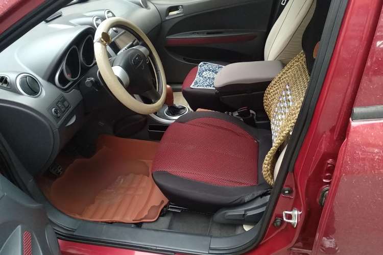 Used Haima Qubit 2012 1.3L Manual Cool Edition