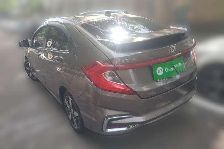Used Honda Gienia 2017 1.5L CVT Fashion Edition Rear Left 45 Deg
