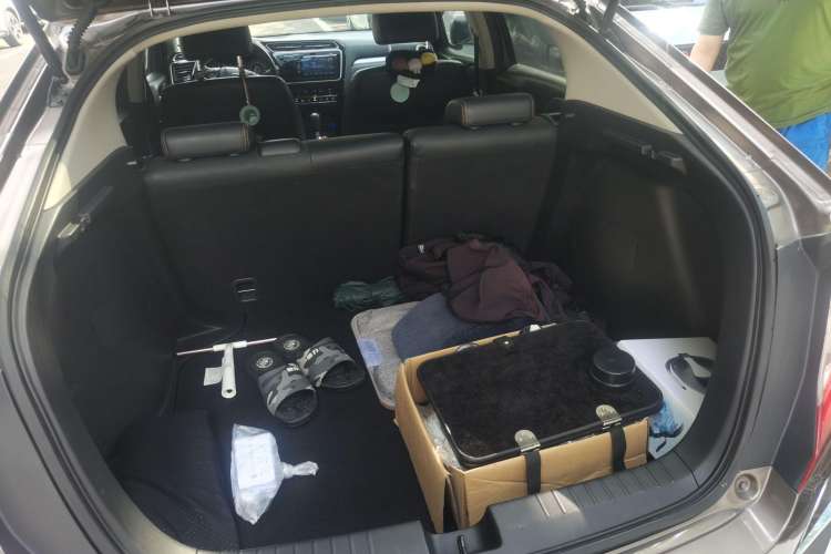 Used Honda Gienia 2017 1.5L CVT Fashion Edition Trunk