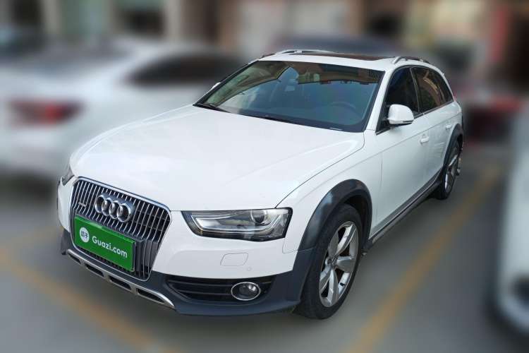 Used Audi A4 2014 40 TFSI allroad quattro plus version