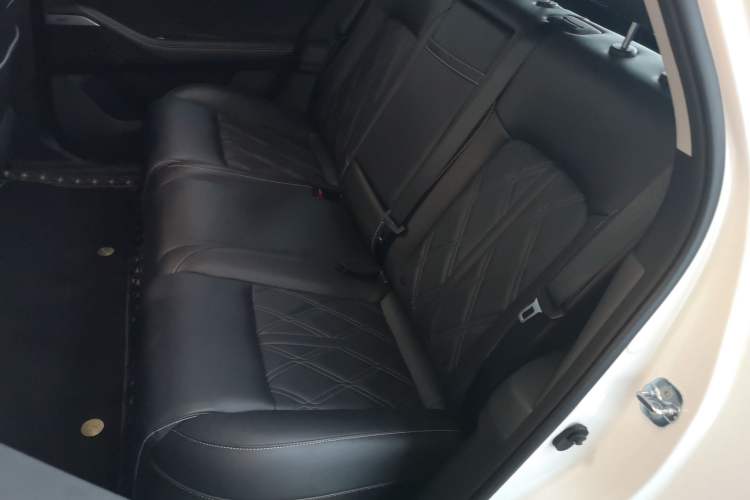 Used Changan UNI-K iDD 2023 Smart Electric iDD 1.5T 135km Smart Leading Model
