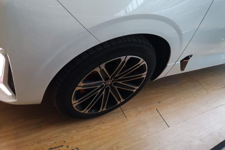 Used Changan UNI-K iDD 2023 Smart Electric iDD 1.5T 135km Smart Leading Model
