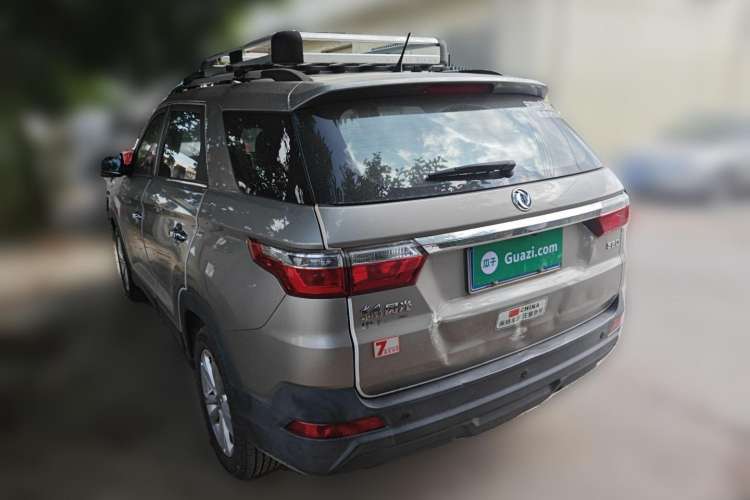 Used Dongfeng Fengon S560 2018 1.8L Manual Urban Model 7 Seats