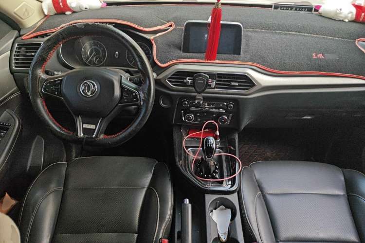 Used Dongfeng Fengon S560 2018 1.8L Manual Urban Model 7 Seats