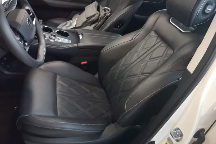 Used Changan UNI-K iDD 2023 Smart Electric iDD 1.5T 135km Smart Leading Model
