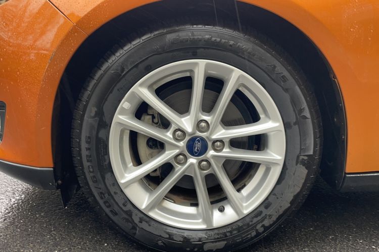 Used Ford Focus 2015 Hatchback EcoBoost 125 Manual – Ultra-Style Edition