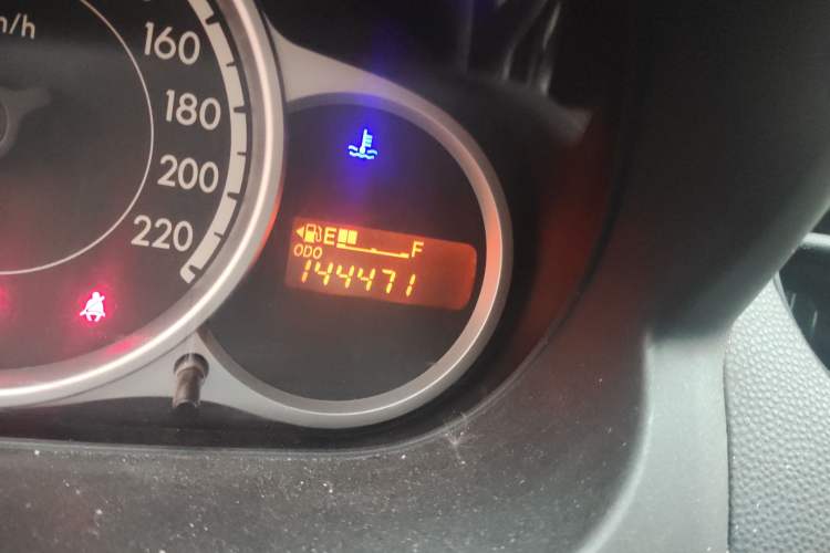 Used Mazda Mazda 2 2011 Xuan Dong 1.5L Manual Value Edition