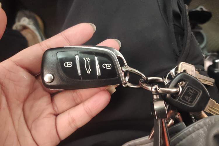 Used Mazda Mazda 2 2011 Xuan Dong 1.5L Manual Value Edition