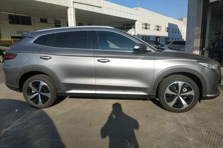 Used BYD Song PLUS New Energy 2021 DM-i 100KM Four-Wheel Drive Flagship PLUS