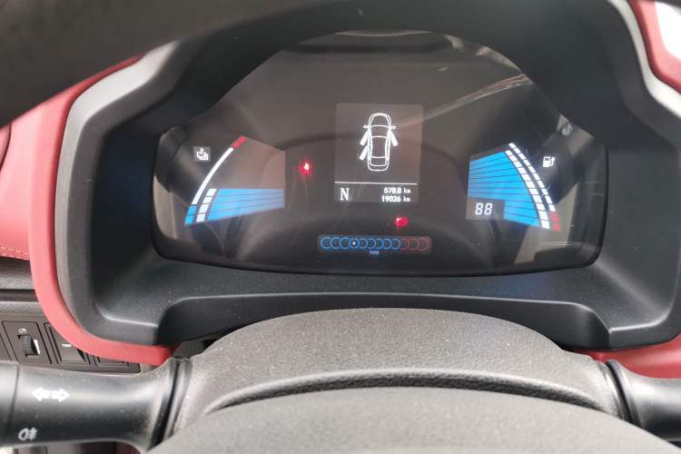 Used JAC iEV6E 2018 Upgraded Edition iEV6E Luxury Smart Model