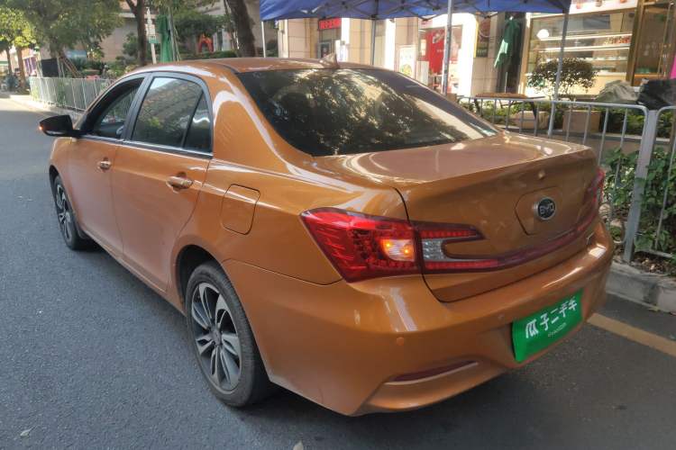 Used BYD Qin New Energy 2015 1.5T Dual-Crown Flagship Edition
