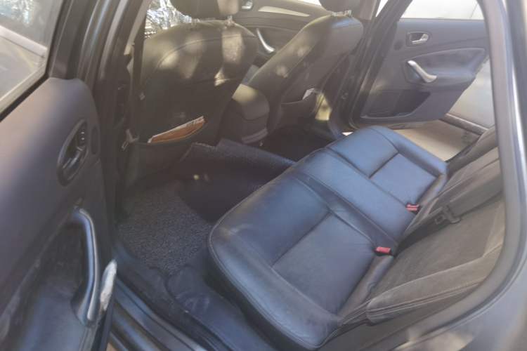 Used Ford Mondeo 2007 2.3L Luxury Sports Model Left Rear Seat