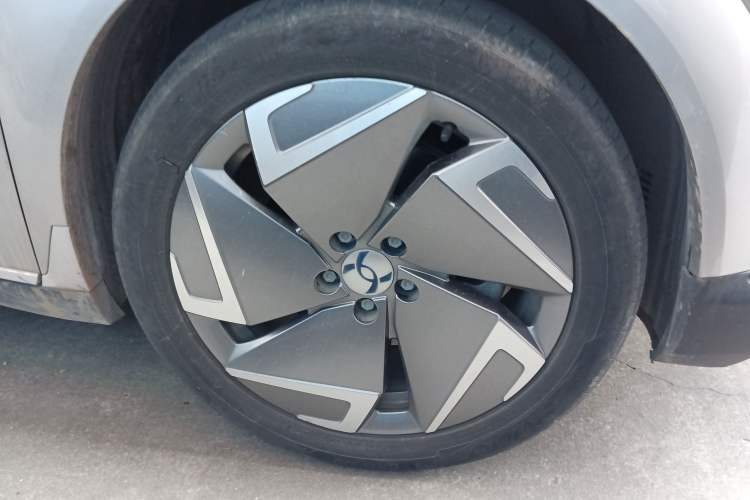 Used Hycan Z03 2021 Trendy Smart Edition
