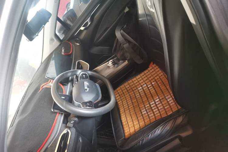 Used Geometry C 2020 Premium Range Version 400 KM C+
