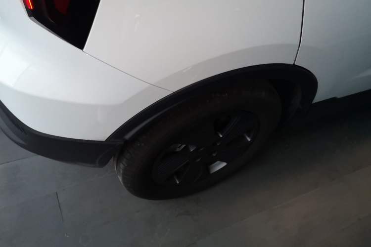 Used Geometry E Firefly 2023 401KM Lightning Tiger 5-Seater