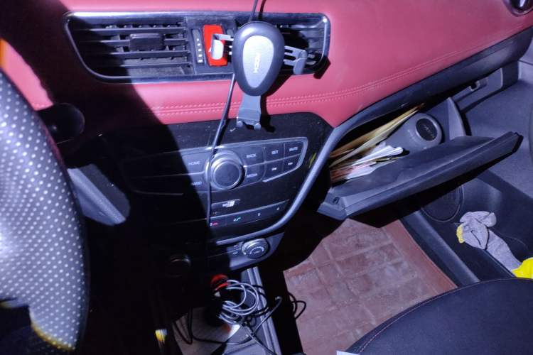 Used Haval H1 2016 Blue Label 1.5L AMT Luxury Model