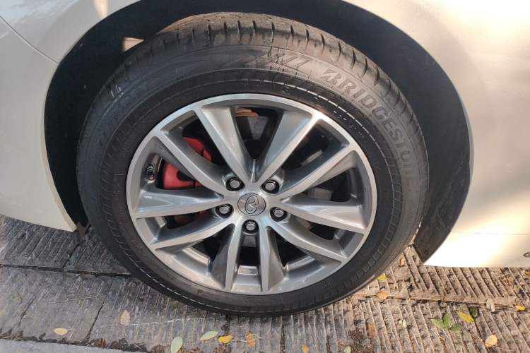 Used Infiniti Q50L 2018 2.0T Comfort Edition China VI Standard