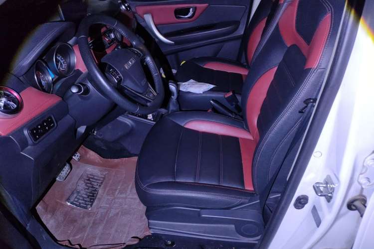 Used Haval H1 2016 Blue Label 1.5L AMT Luxury Model