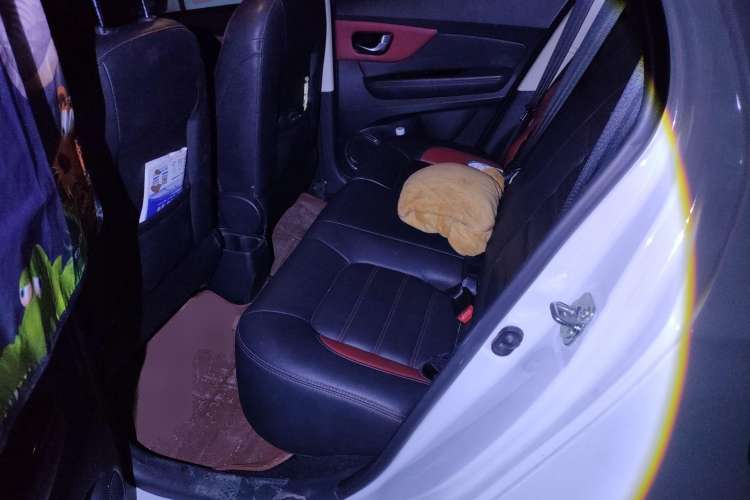 Used Haval H1 2016 Blue Label 1.5L AMT Luxury Model