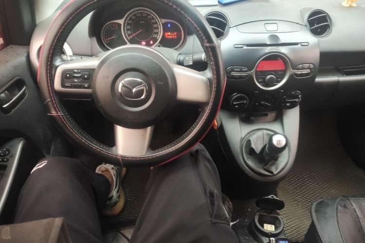 Used Mazda Mazda 2 2011 Xuan Dong 1.5L Manual Value Edition