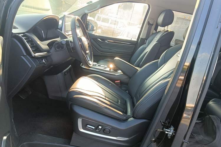 Used SAIC MAXUS G20 2020 2.0T Gasoline Automatic Luxury Edition