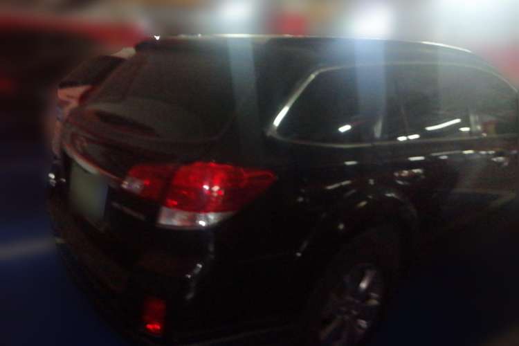 Used Subaru Outback 2010 2.5i Luxury Edition
