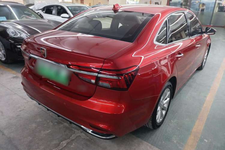 Used Roewe i6 New Energy 2017 45T Hybrid Connect & Smart Enjoyment Edition

