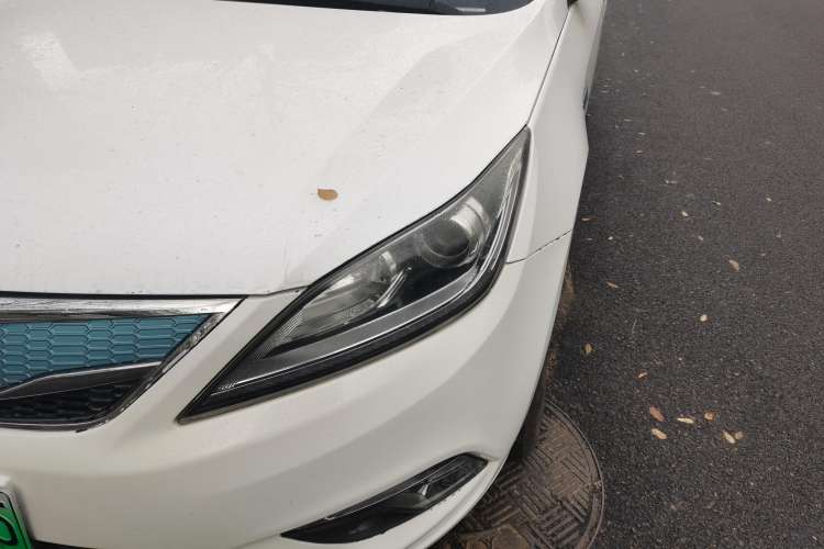 Used CHANGAN Eado New Energy 2016 Pure Electric Deluxe Model Left Front Headlight