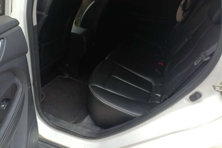 Used JMEV Ezi EX5 2018 Joyful Edition
