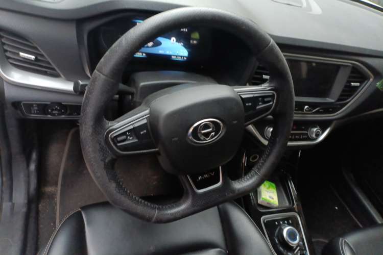 Used JMEV Ezi EX5 2018 Joyful Edition
