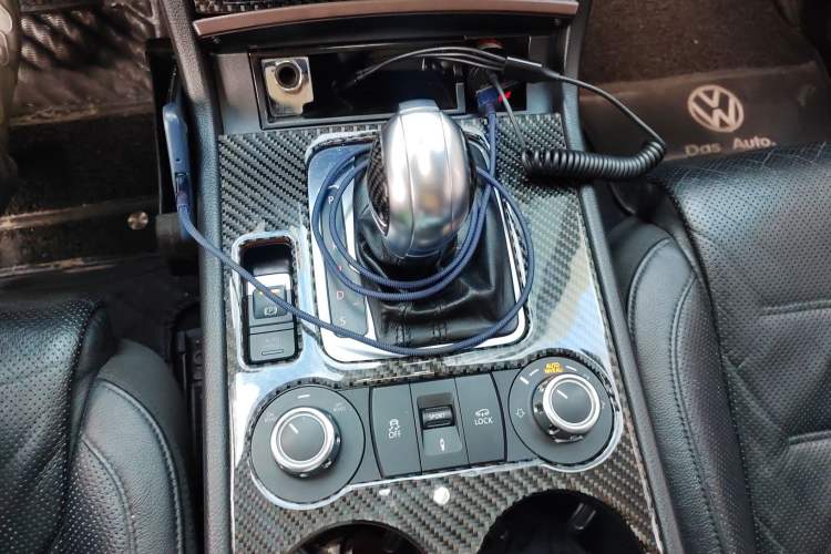 Used Volkswagen Touareg 2011 3.0 TDI Diesel High-End Model