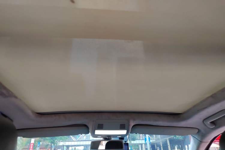 Used Volkswagen Touareg 2011 3.0 TDI Diesel High-End Model