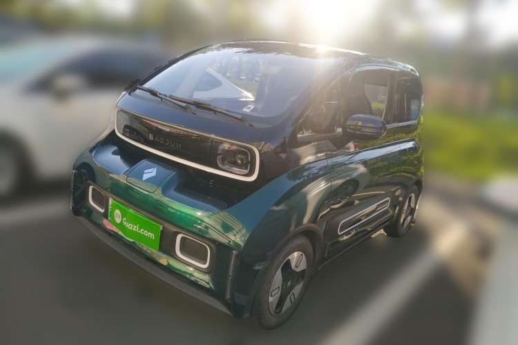 Used Baojun KiWi EV 2021 Artist Model Lithium Iron Phosphate