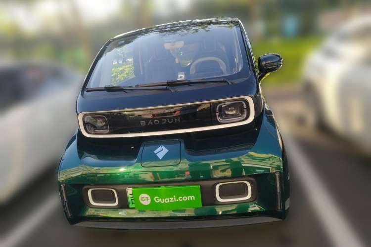 Used Baojun KiWi EV 2021 Artist Model Lithium Iron Phosphate
