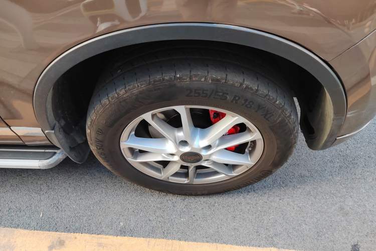 Used Volkswagen Touareg 2011 3.0 TDI Diesel High-End Model