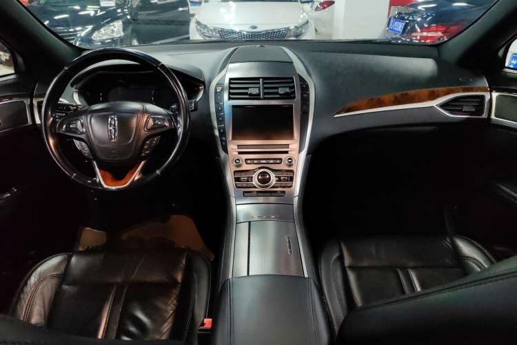 Used Lincoln MKZ 2017 2.0T Luxury Edition
