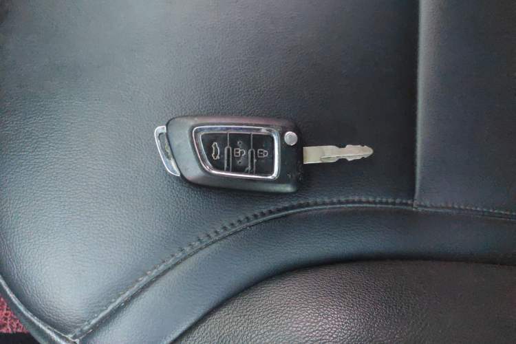 Used Dongfeng Aeolus AX4 2017 1.6L DCT Trendy Style
