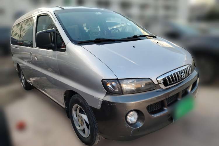 Used JAC Refine 2011 2.0L Shuttle Gasoline Standard Edition HFC4GA3
