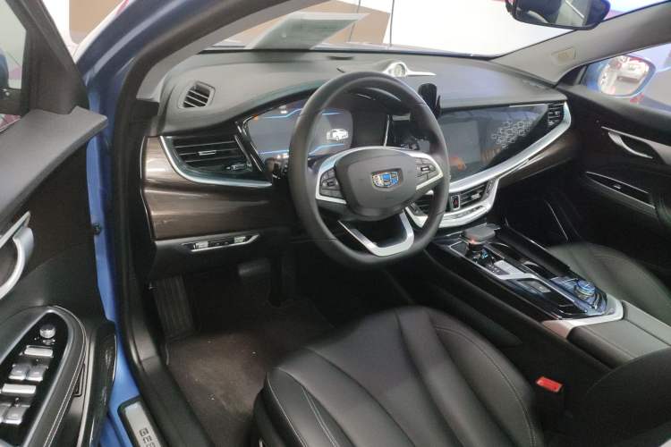 Used Geely Auto Emgrand GT New Energy 2018 1.5T PHEV Yaoxiang Edition Interior 3