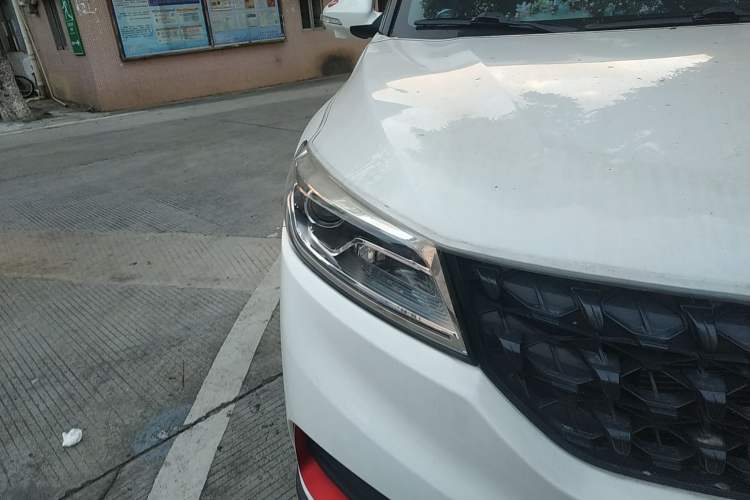 Used Dongfeng Fengon 580Pro 2020 220T Manual Yuling Edition